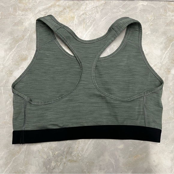 Nike Black and Gray Sports Bra with Racerback Design - Picture 2 of 4